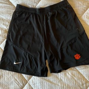 Nike Men’s Authentic Clemson Dry Knit Pocketed Short